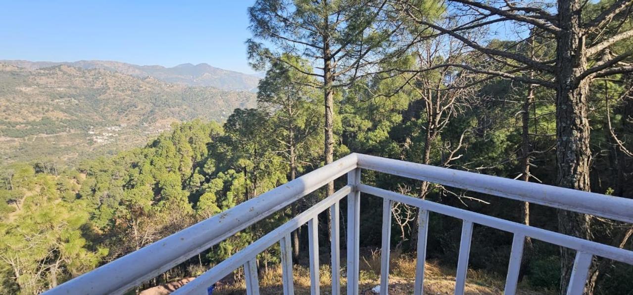 Hotel Tribe View - Away From City Hustle !! Top Rated & Most Awarded Property !! A Peaceful Stay カソーリ エクステリア 写真
